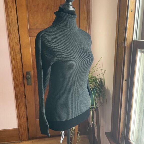 Vintage 90s Black Ribbed Turtleneck Gold Metallic 80s Minimalist Sweater Size S - Picture 3 of 8